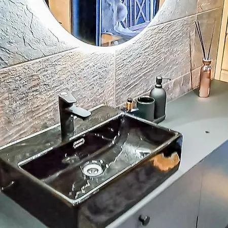 Huili By Interhome Ruka